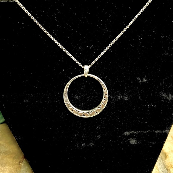 Brighton necklace - Picture 2 of 5